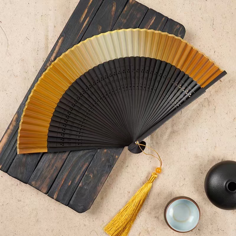 Eco-Friendly Bamboo Hand Fan with Carved Technique and Pantone Color for Wedding Decoration