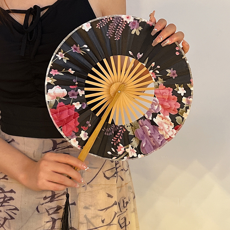 Eco-Friendly Bamboo Hand Fan with Folk Art Design for Home Decoration and Promotional Gifts 21*38cm